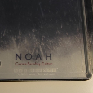 Noah Raindrop Steelbook Close-up 2
