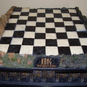 8. Kong Chess Set 1