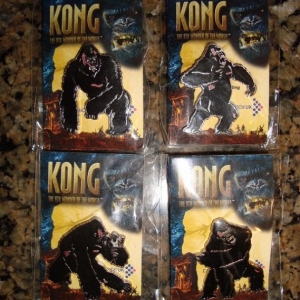 42. Kong Badge Set