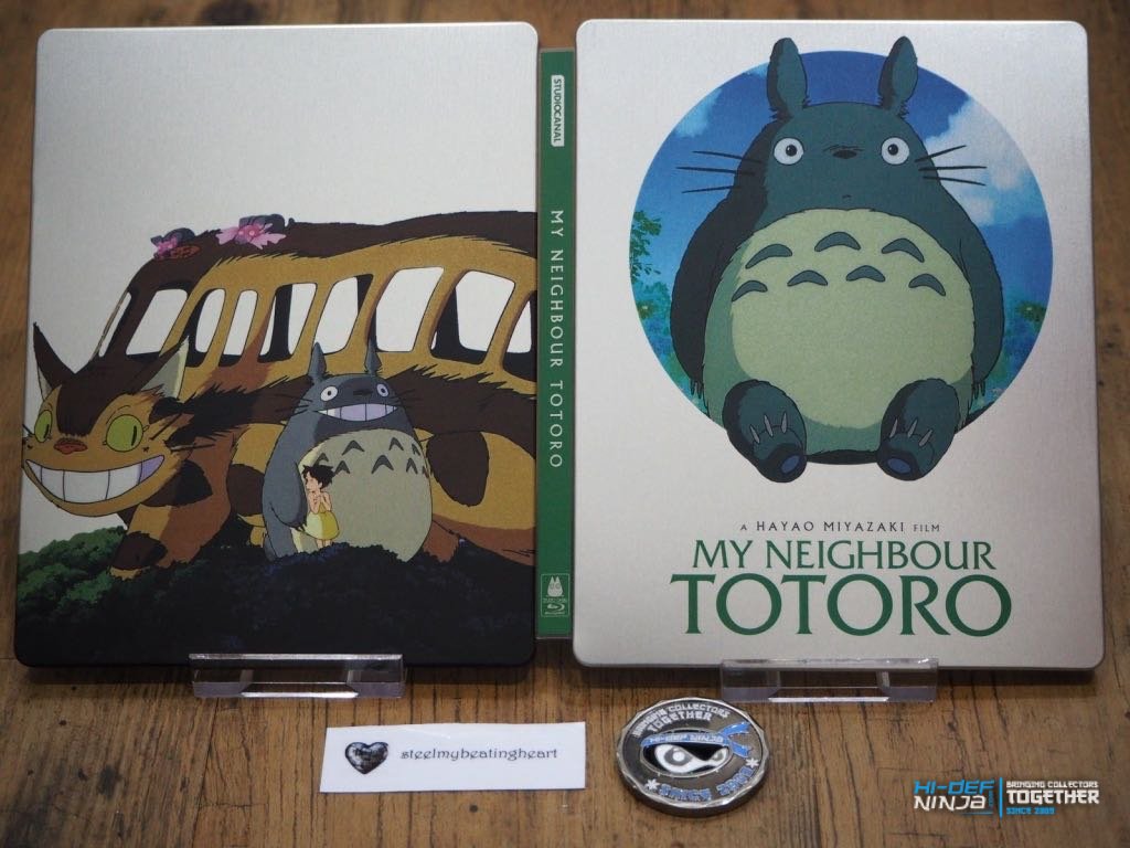 Totoro_zavvi_open_steelbook.jpg