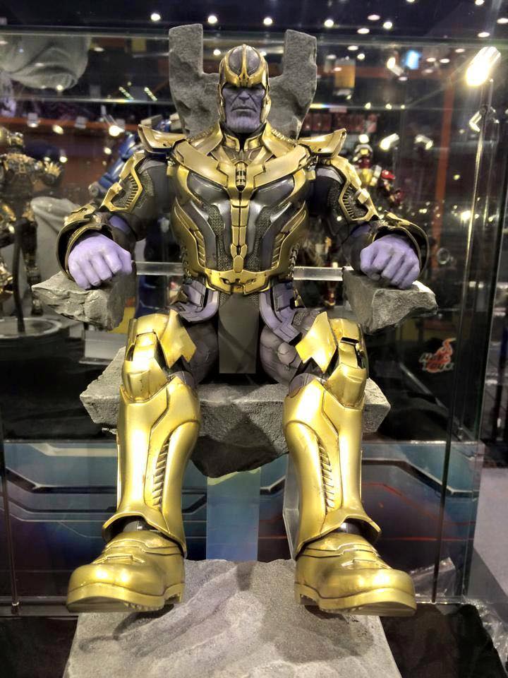 Hot-Toys-Thanos-Figure-at-Toy-Soul-2014.jpg