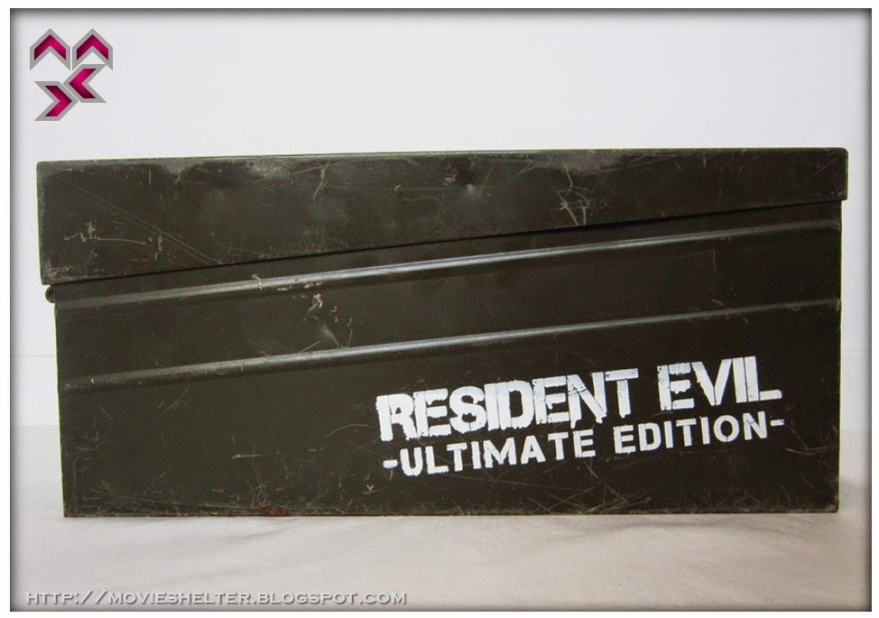 Resident_Evil_1_4_Ultimate_Edition_Ammunition_Box_01.jpg