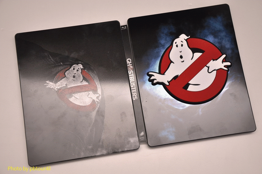 Ghostbusters-2016-steelbook-9.gif
