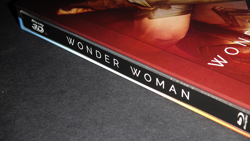 fotografias-del-steelbook-de-wonder-woman-en-blu-ray-3d-y-2d-original.jpg