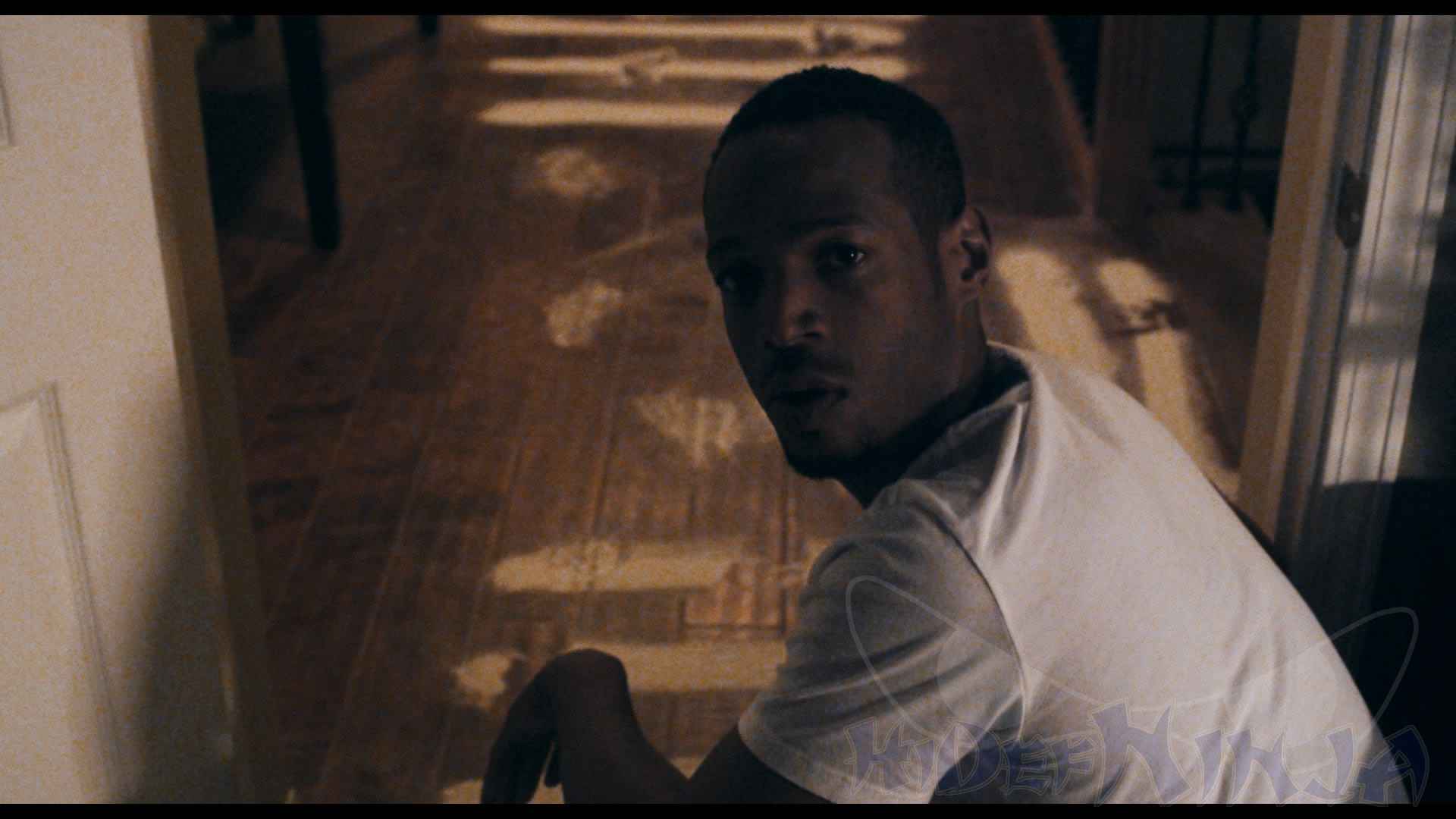 AHuntedHouse-5