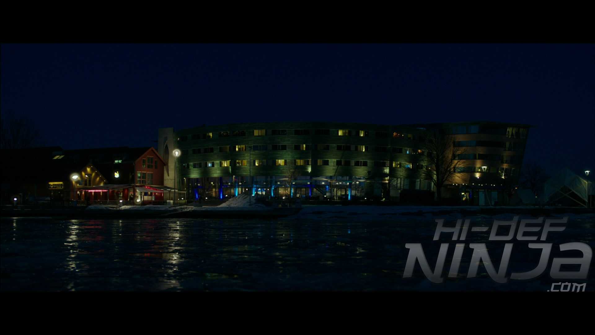 TheFifthEstate-6