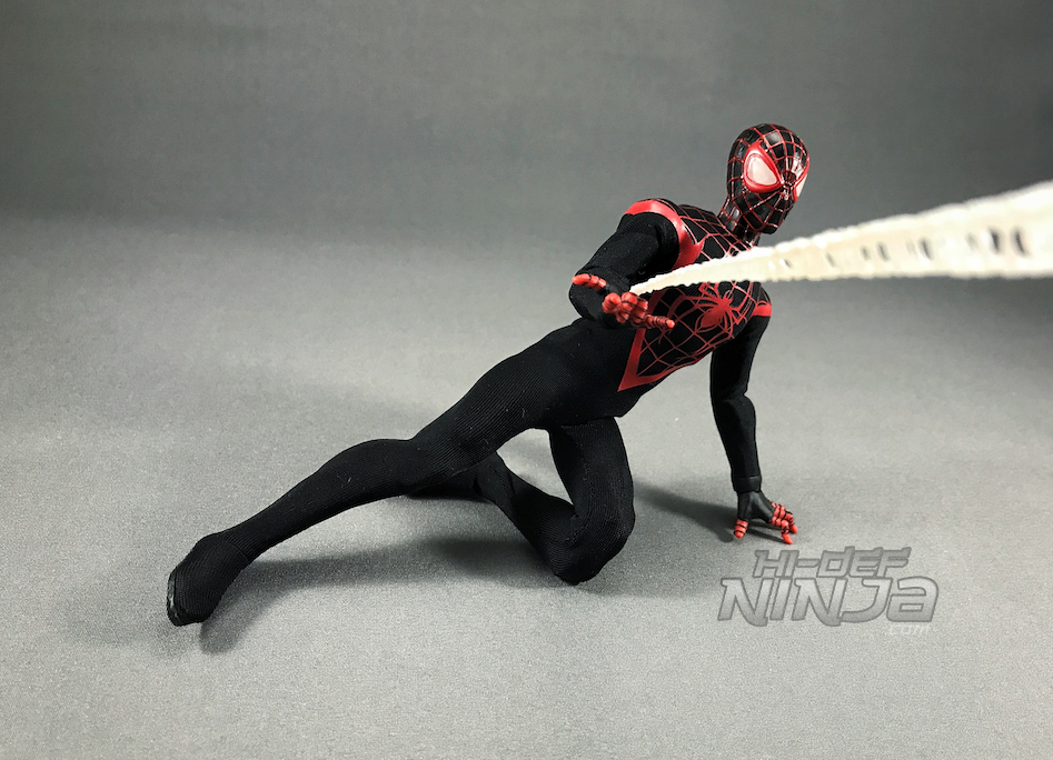spiderman-miles mezco one12-2017-23 banner