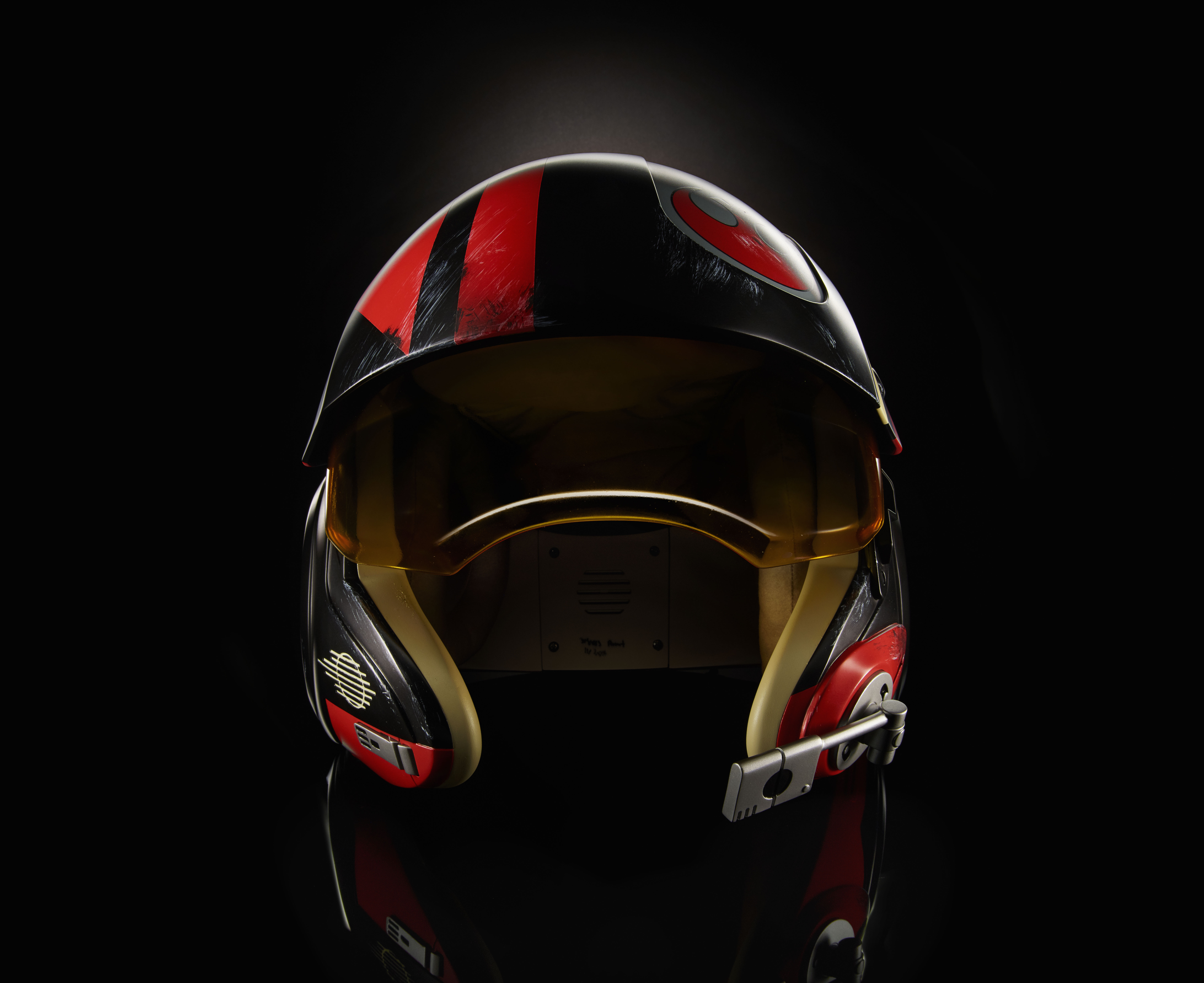 black series poe dameron helmet review