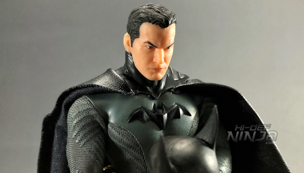 mezco one 12 batman ascending knight