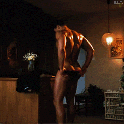 159_05b_bloodsport.gif