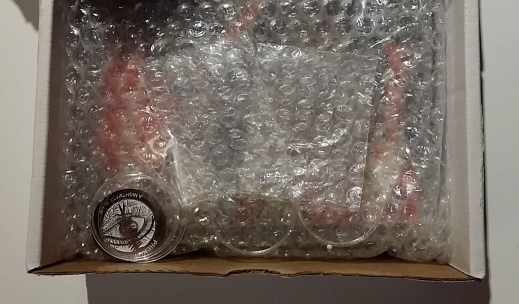 20170119_HDN_Phenomena_opened package.jpg