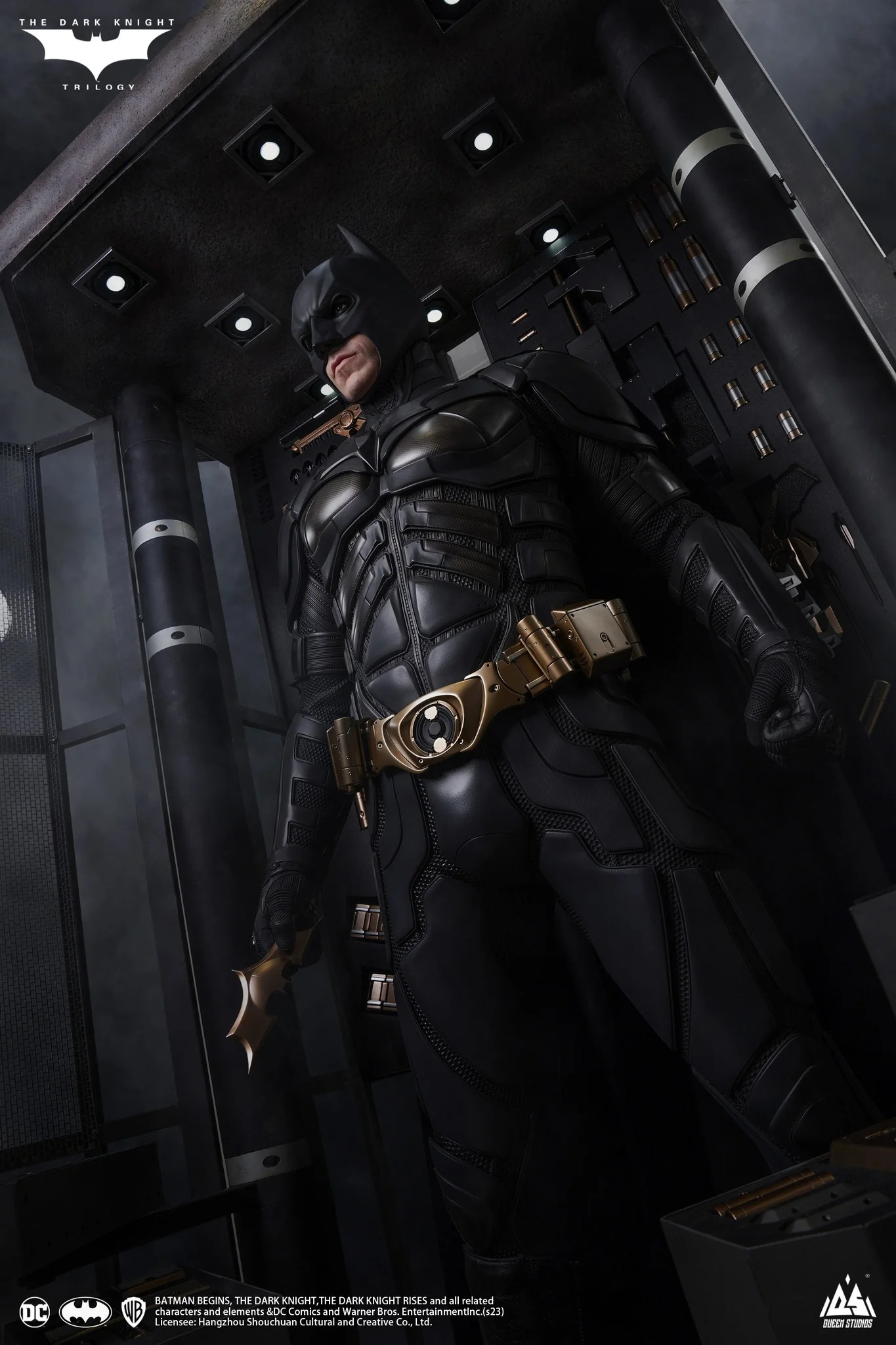 Batman (The Dark Knight) - Ultimate Edition Armory (Life-Size