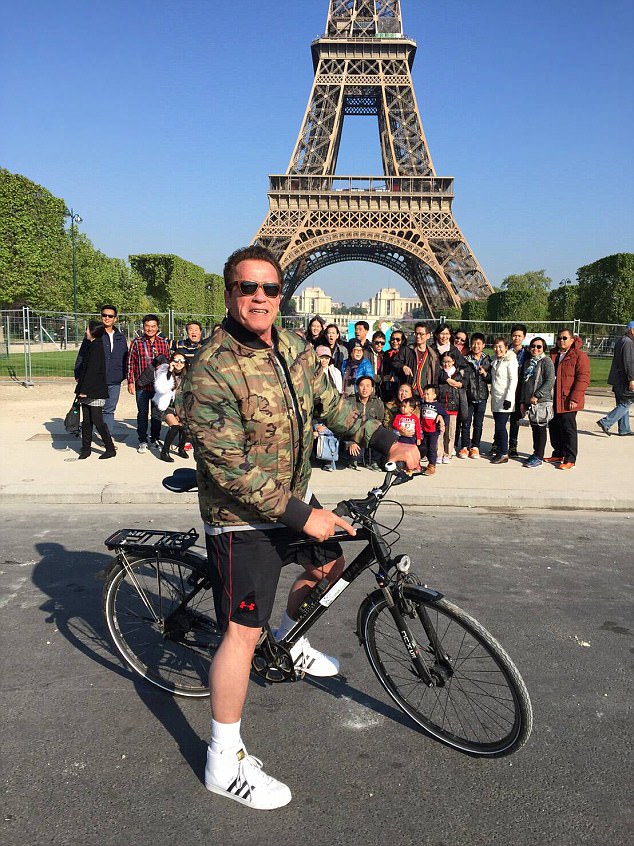 3FE396DF00000578-4472530-I_ll_be_in_front_Terminator_star_Arnold_Schwarzenegger_69_photob-a-11...jpg