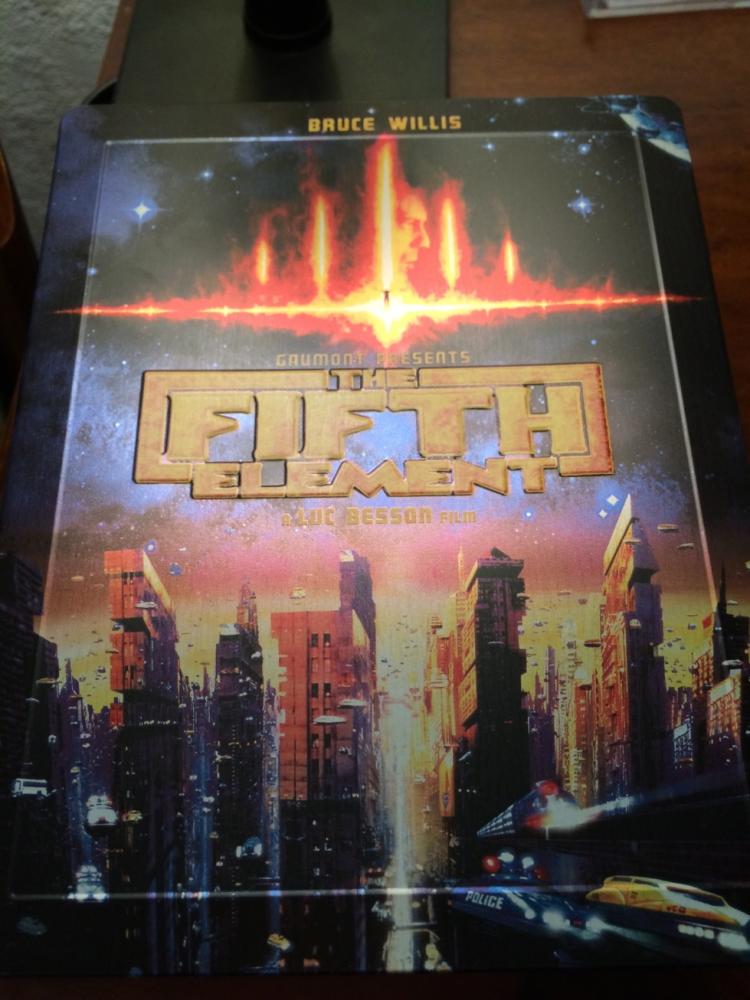 The Fifth Element (Blu-ray SteelBook)-embossed [UK] | Hi-Def Ninja ...
