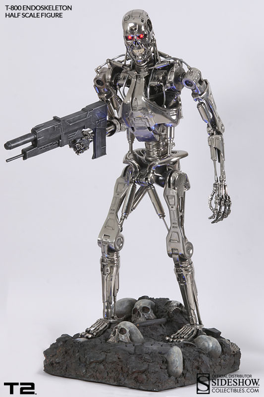 83212-t-800-endoskeleton-12-scale-replica-001.jpg