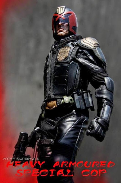 AF015_Dredd_2.jpg