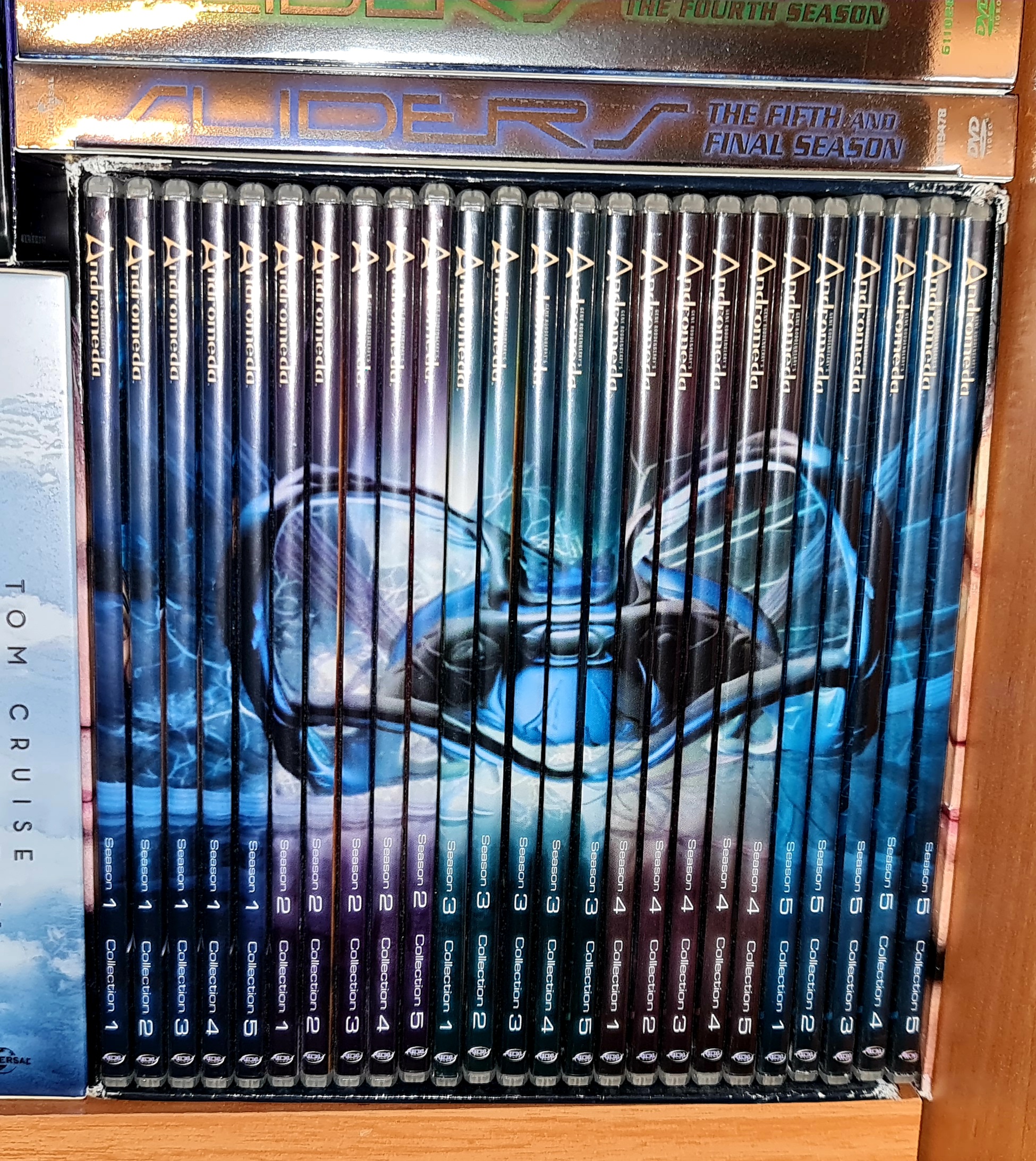 AndromedaCompleteDVD.jpg