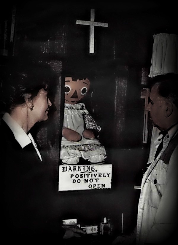 Annabelle_no_museum.jpg