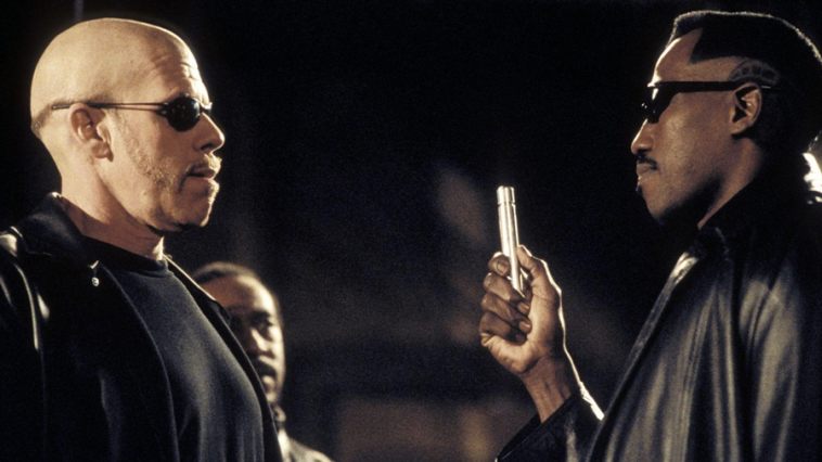 blade_2_ee2_758_426_81_s_c1.jpg