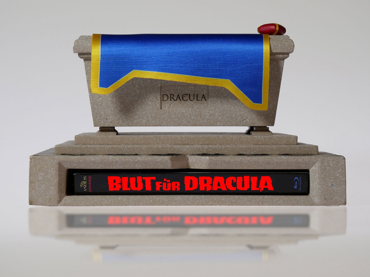 Blut-ft-Dracula_SargEdition02.jpg