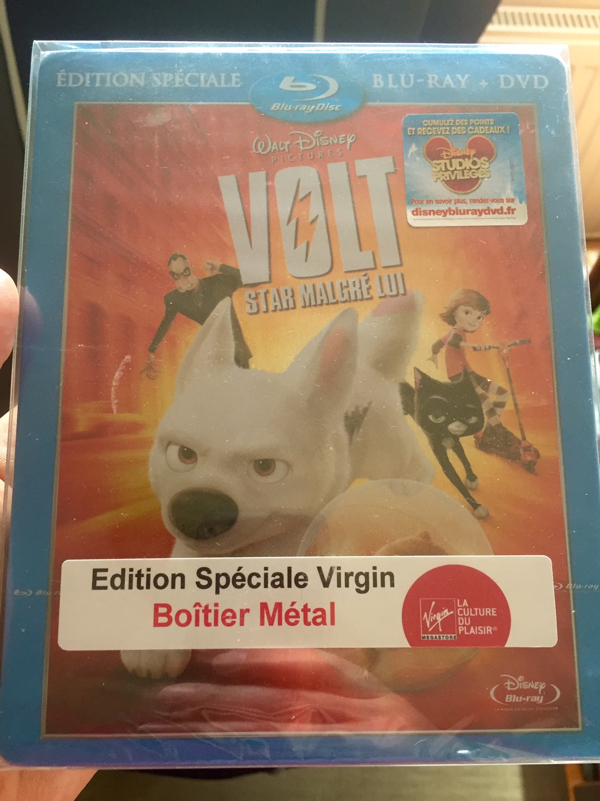 bolt.jpg