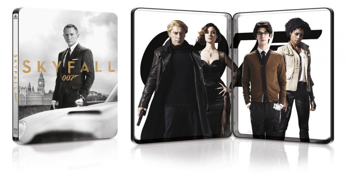 Bond Steelbook plus inside art.jpg