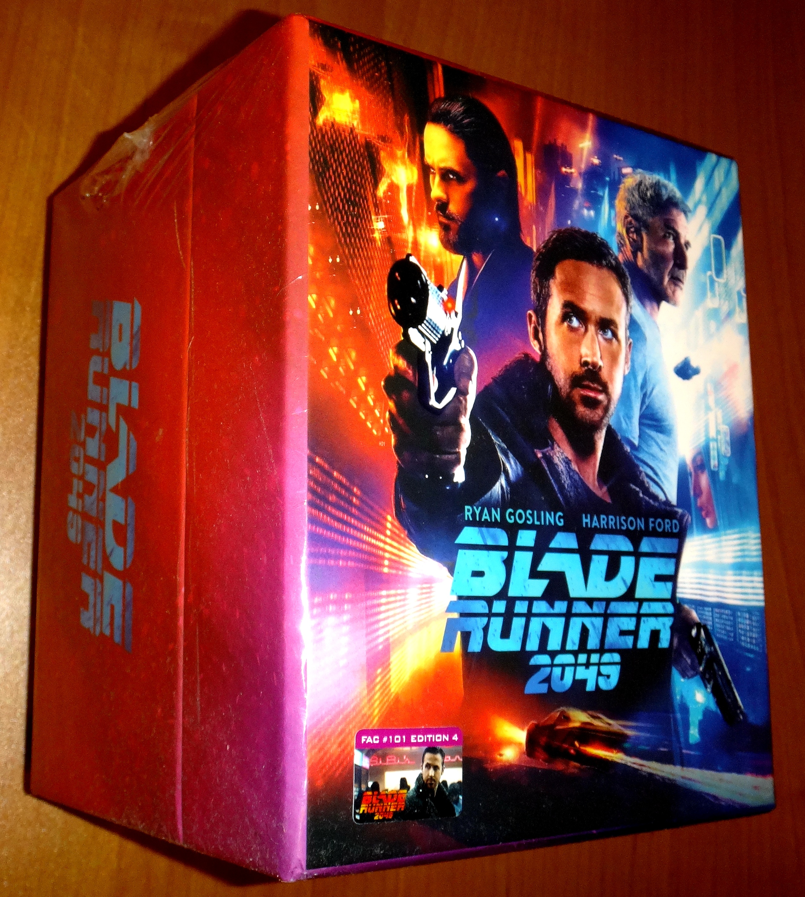 BR2049FilmArenaBox01.jpg