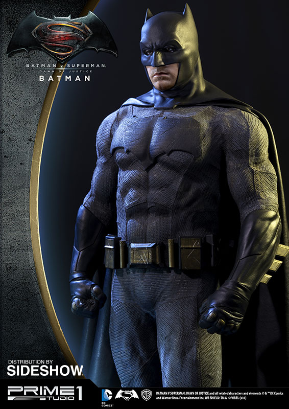 dc-comics-batman-v-superman-batman-half-scale-polystone-statue-prime-1-902663-01.jpg