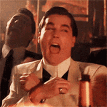 E8E900E7-F5A0-401E-9A6C-3A517C1C7EFD.gif