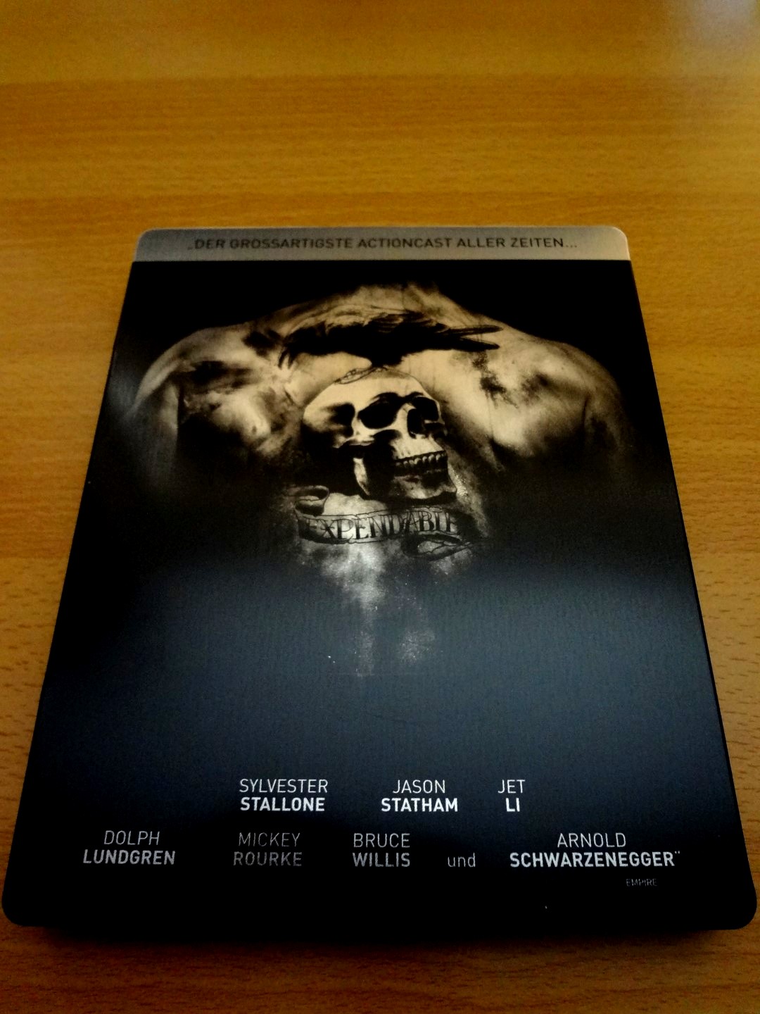 Expendables Extended German Embossed Steelbook Back (Large).JPG