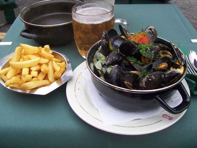 fish-moules-frites-flickr-unorthodoxy-2374439710-4x3.jpg