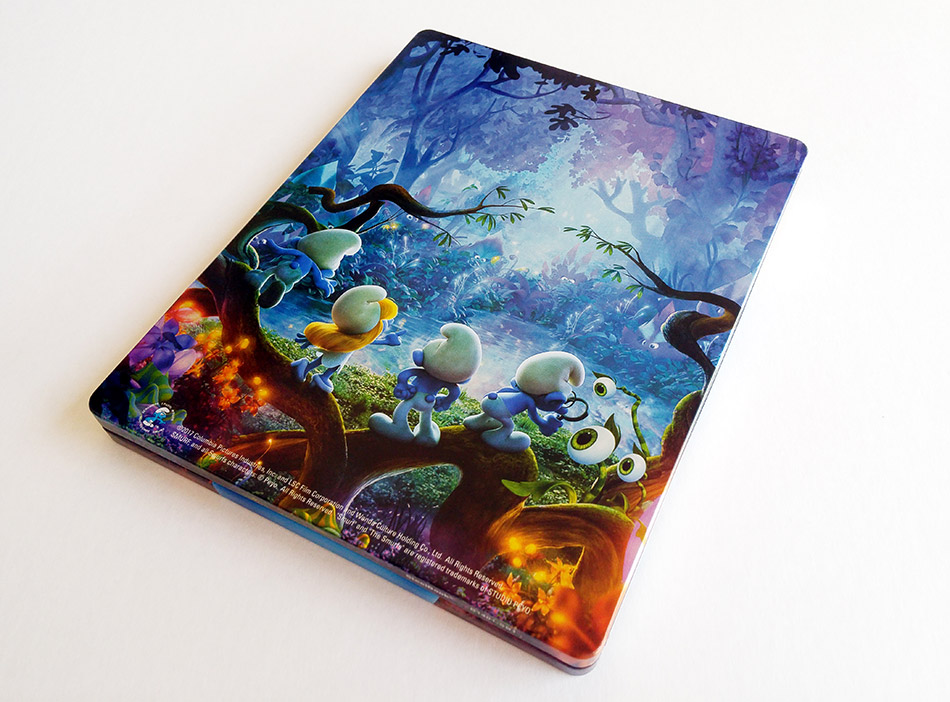 fotografias-del-steelbook-de-los-pitufos-la-aldea-escondida-en-blu-ray-original (2).jpg