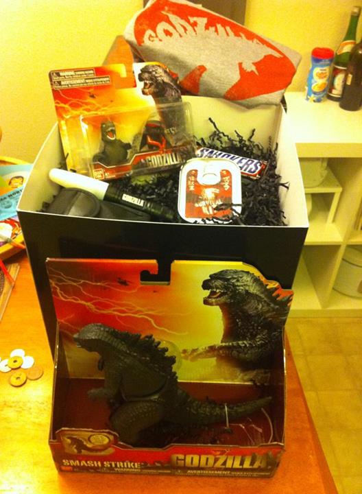 Godzilla_Survival_Kit_3.jpg