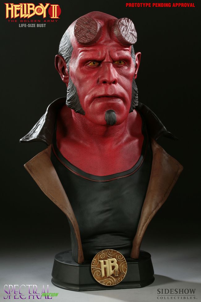 hellboy2lifesized bust_1.jpg