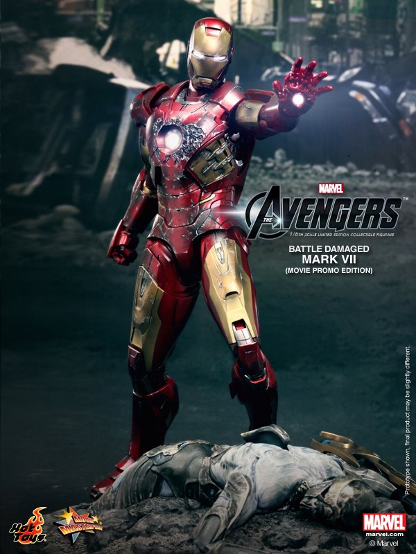 Hot-Toys-Battle-Damaged-Iron-Man-Mark-VII-003.jpg