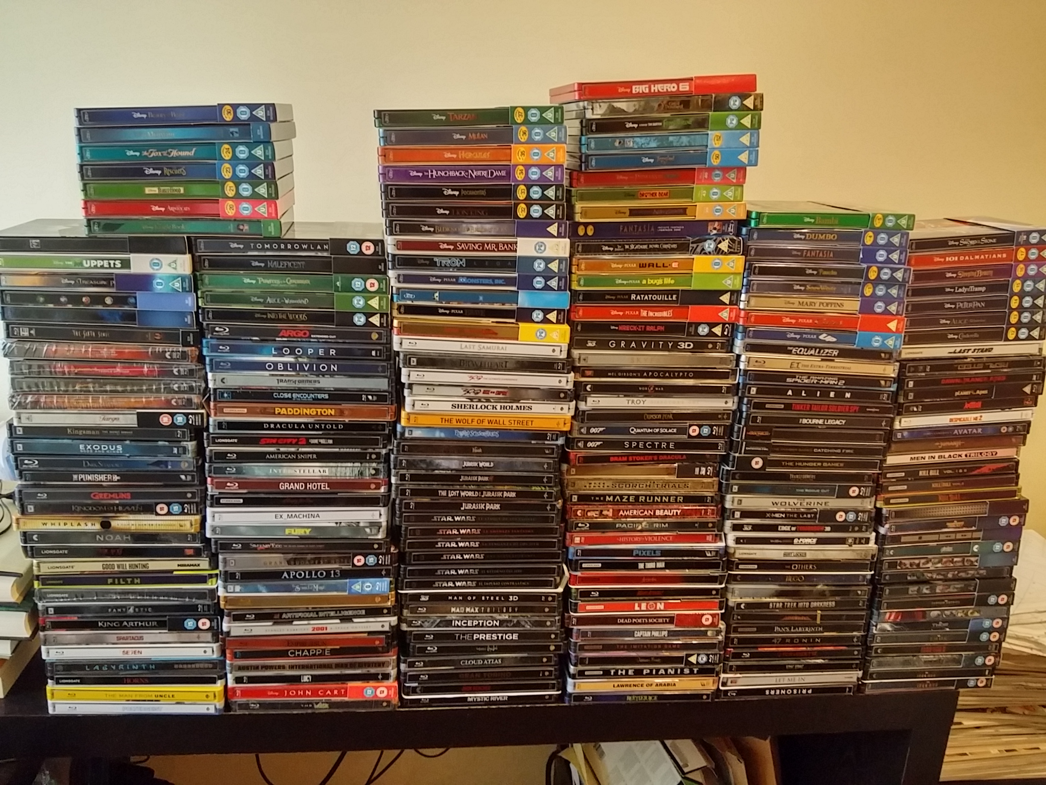 hoy-toca-limpiar-estantes-y-steelbooks-original.jpg