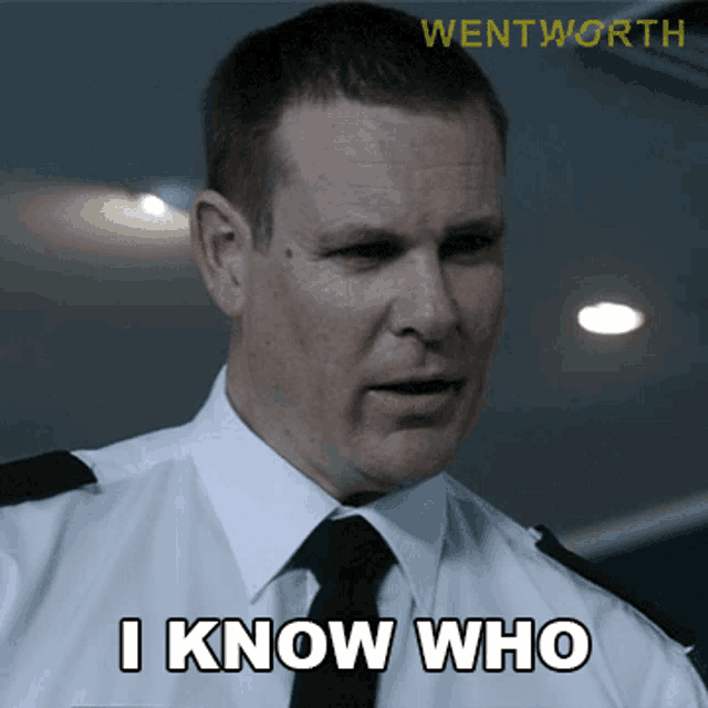 i-know-who-fletch.gif