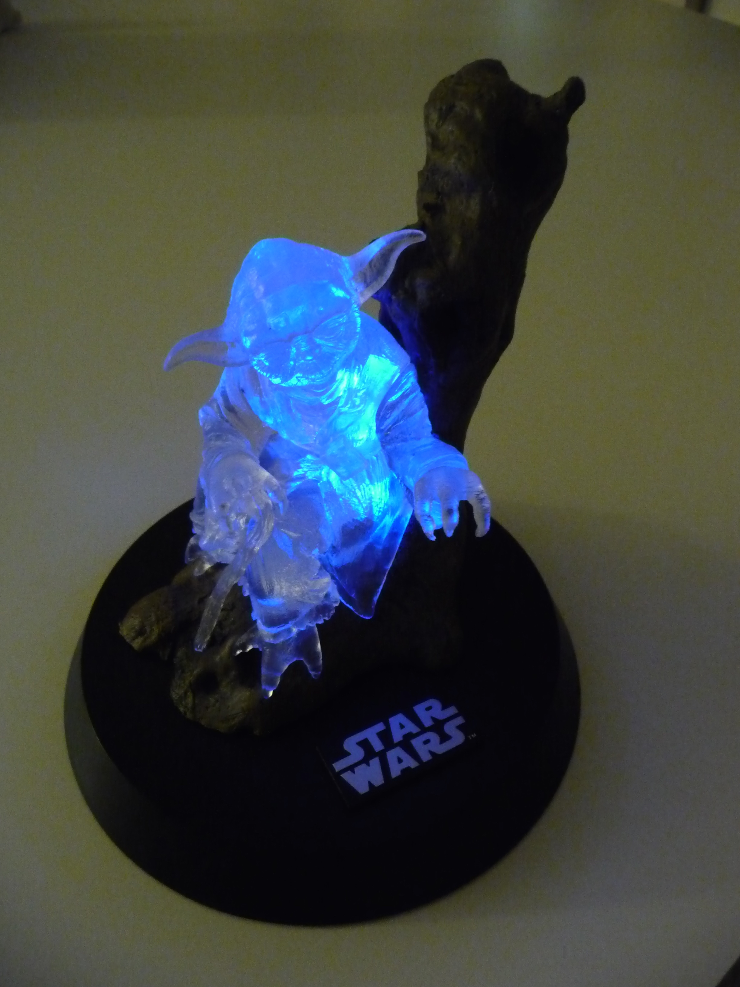 Kotobukiya Yoda SDCC.jpg