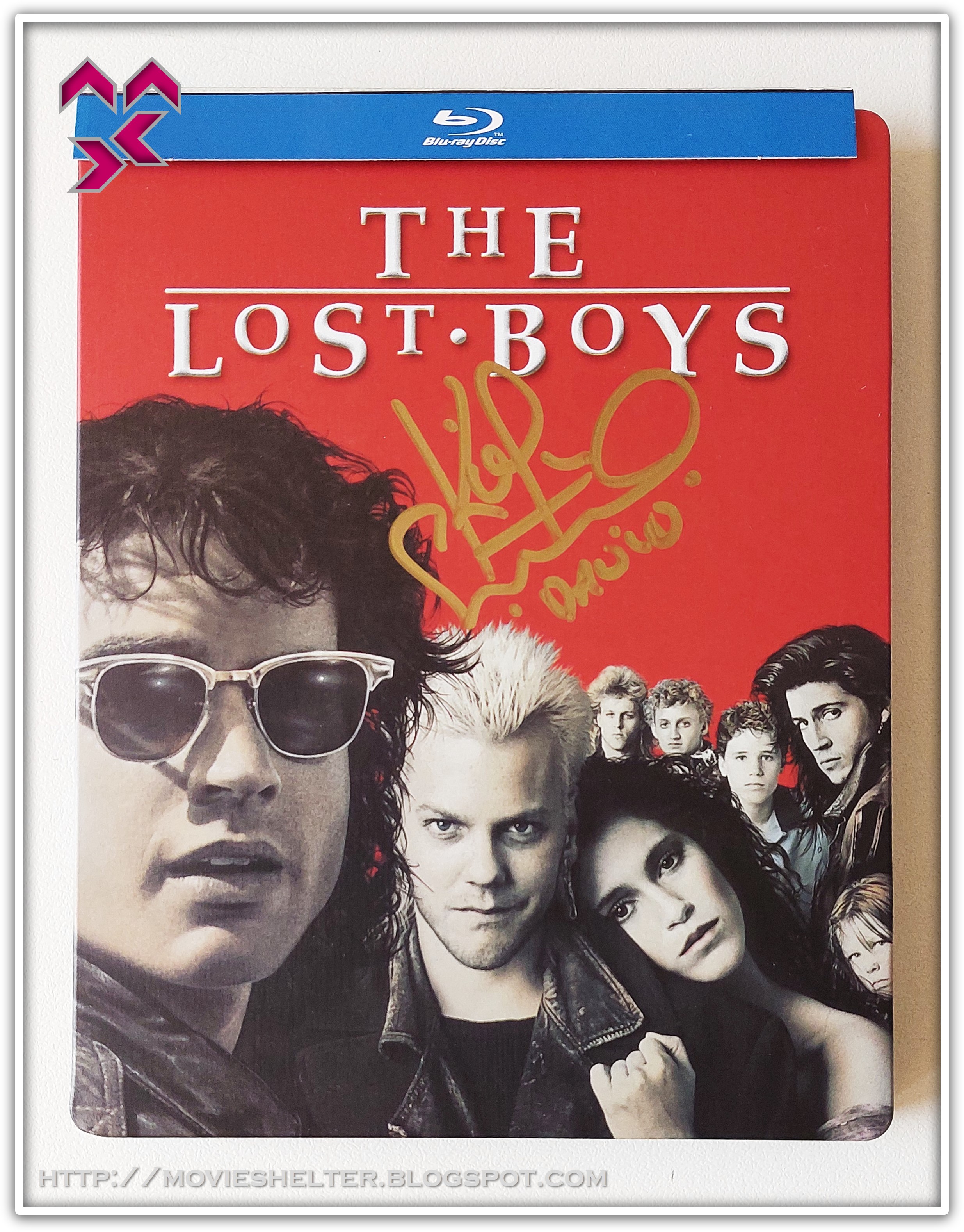Lost_Boys_The_Limited_Steelbook_Edition_signed_by_Kiefer_Sutherland_01.jpg