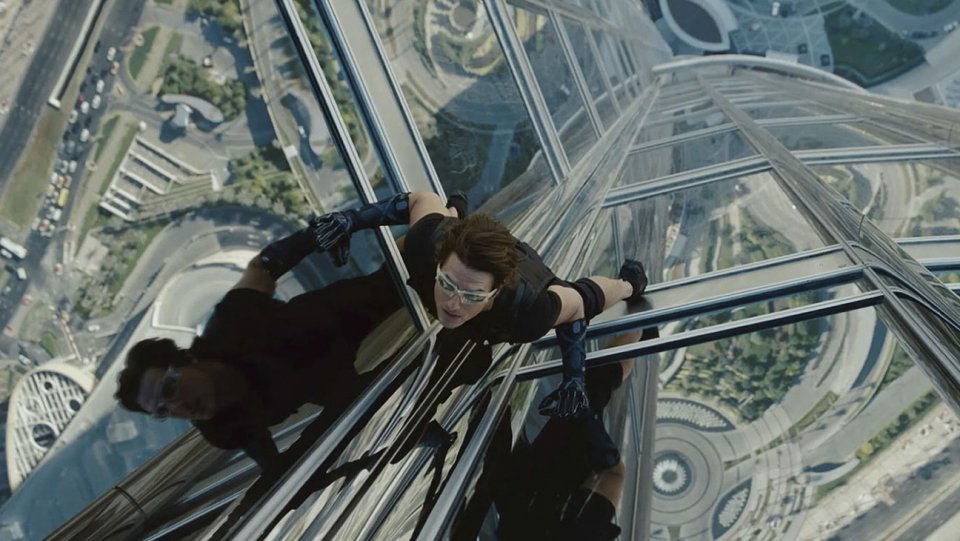 mission_impossible_ghost_protocol_2011_-_tom_cruise_-_still_-_h_-_2016.jpg