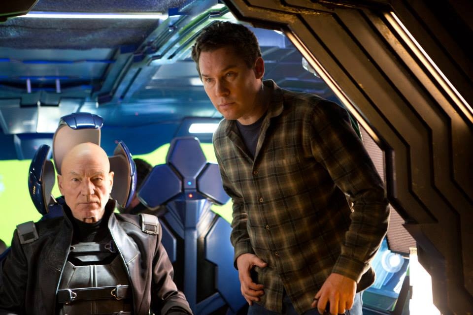 Patrick-Stewart-and-Bryan-Singer-on-X-Men-Days-of-Future-Past-set.jpg