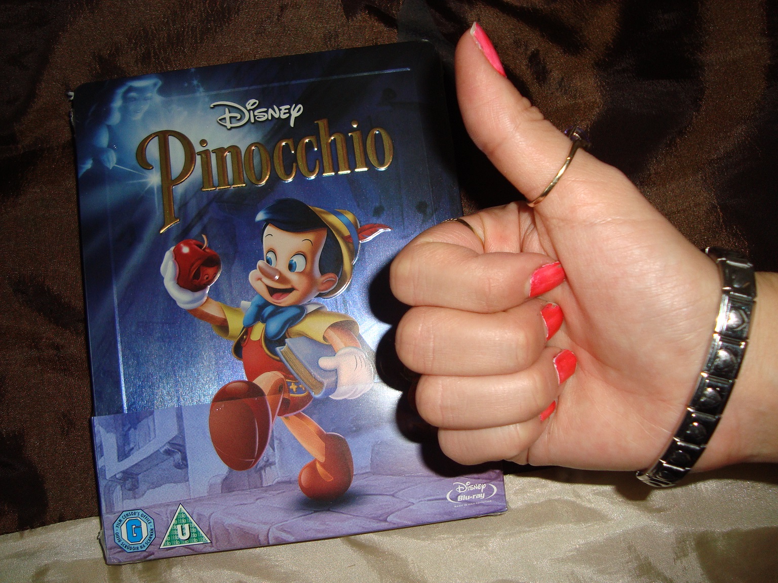 Pinocchio! Thumbs Up!.JPG