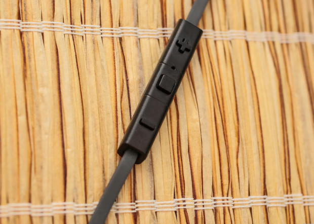 Plantronics_BackBeat_GO_2_35823597_35823596_35823598_04.jpg