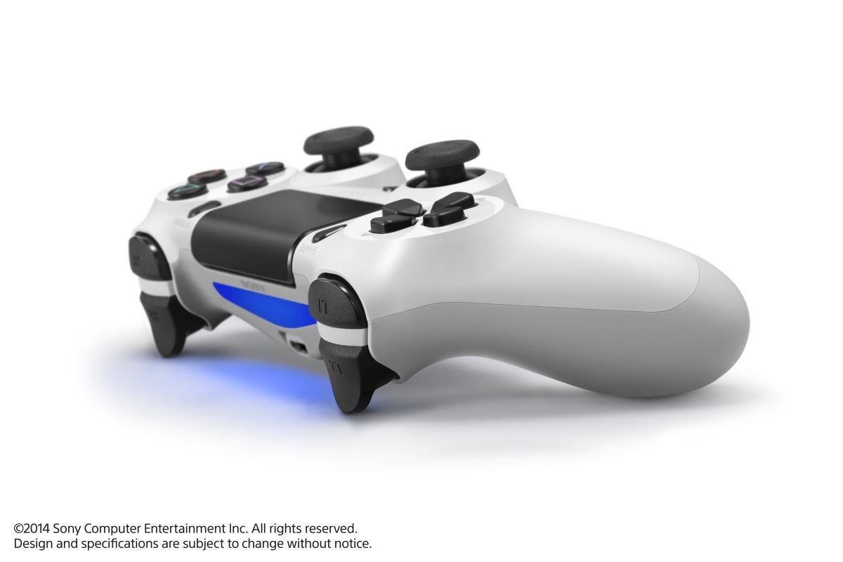 PS4_White_4.jpg