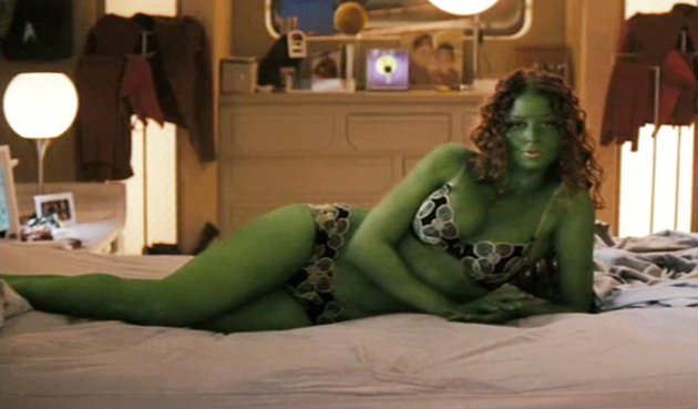 sexy-aliens-2011-star-trek-56553.jpg