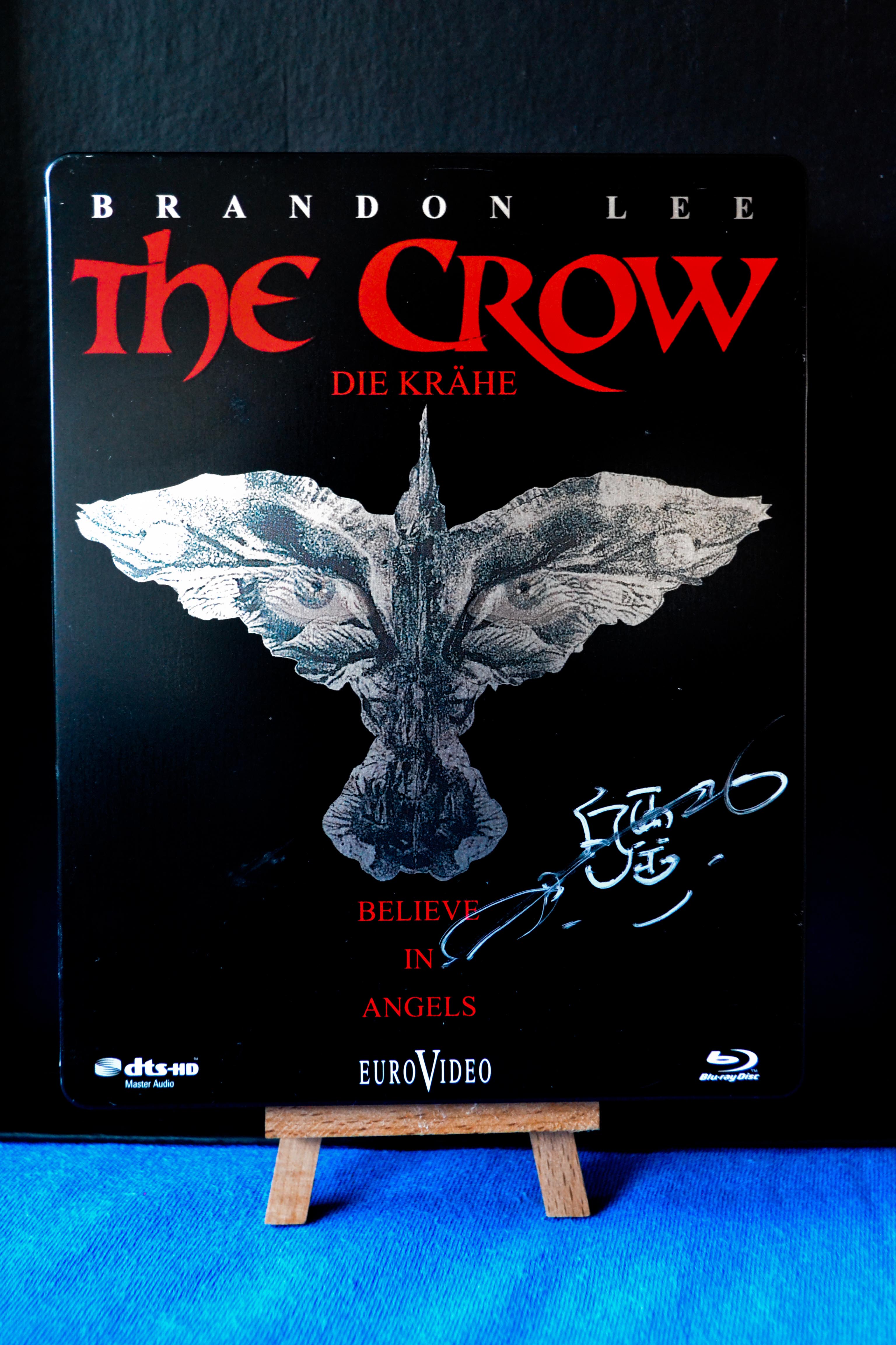 Signed-12.jpg