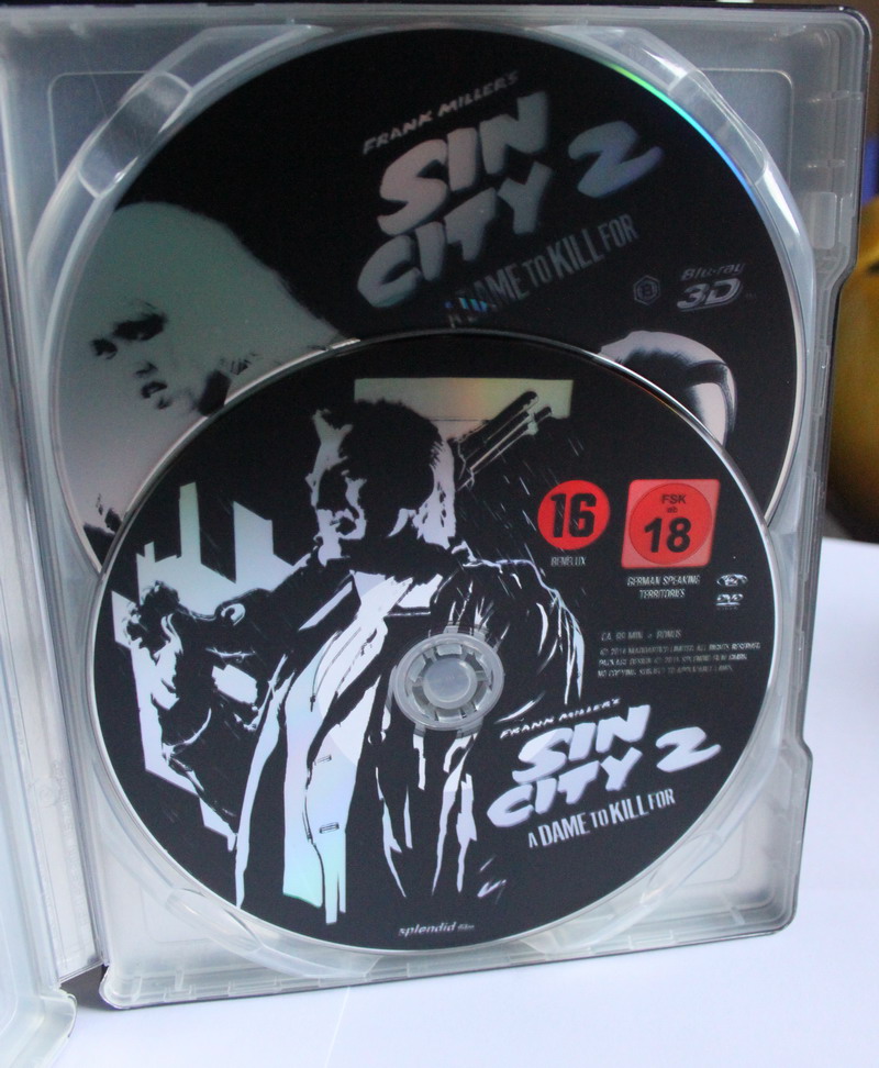 Sin City inside 2.jpg