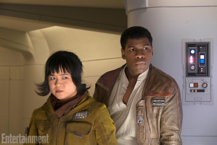 star-wars-the-last-jedi-finn-and-rose-700x467.jpg