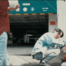tenor (11).gif