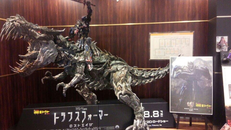 TF4_Standee!.JPG